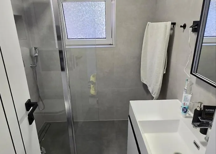 Family-friendly With Swimming Pool - Volosko, - 15071