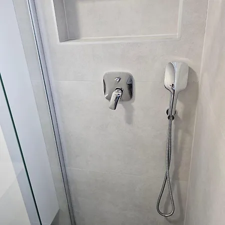 Family-friendly With Swimming Pool - Volosko, - 15071 Apartman Opatija