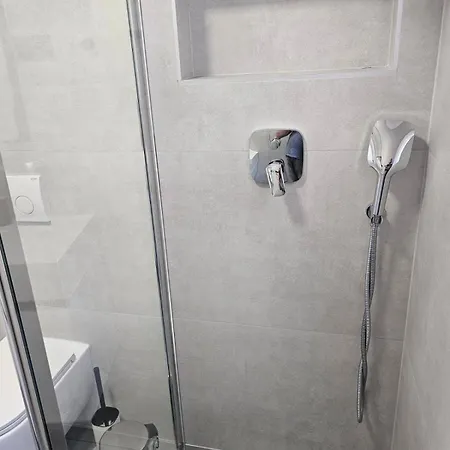 Family-friendly With Swimming Pool - Volosko, - 15071 Apartman *